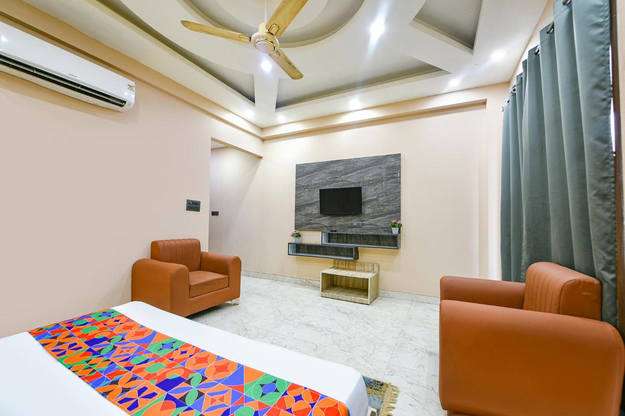 Fabhotel Vibe Noida Bagian luar foto
