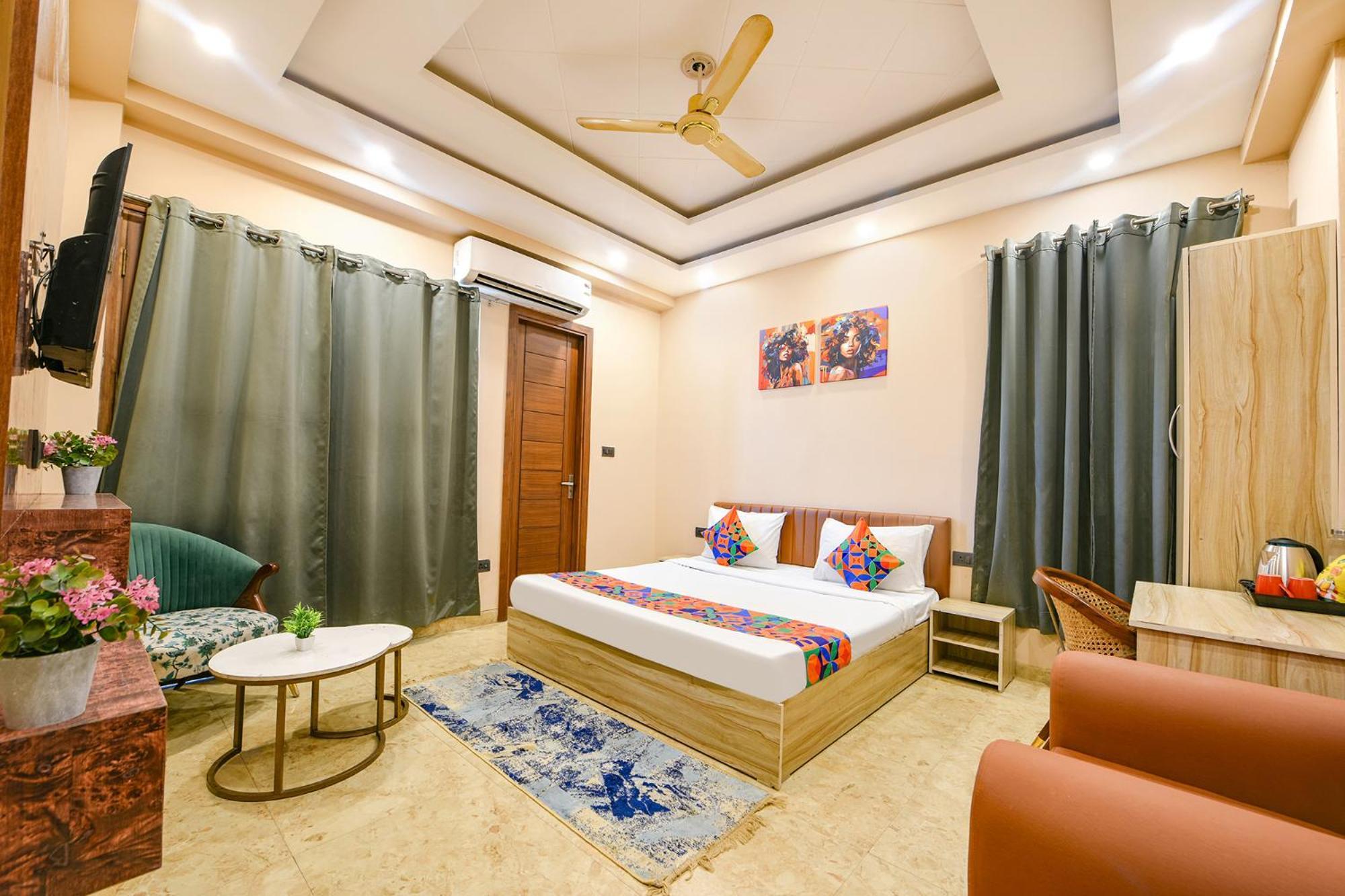 Fabhotel Vibe Noida Bagian luar foto